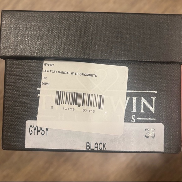 2 Twin Hearts Lea Stud & Grommet Slide Sandal (Women) - NWT size 6 - MSRP $90 - Picture 5 of 6